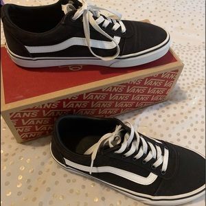 Black Vans